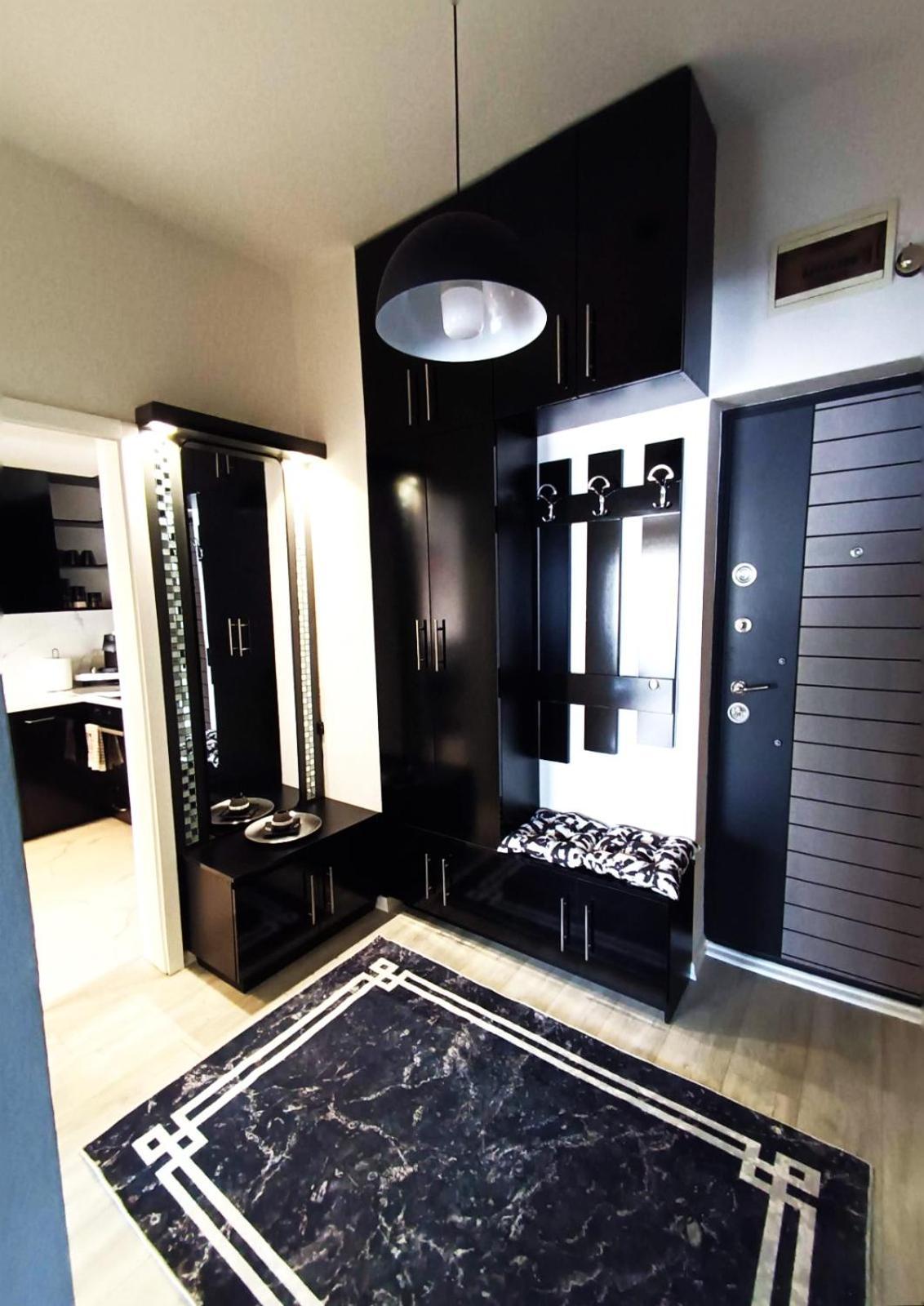 Dostin's Loft 75