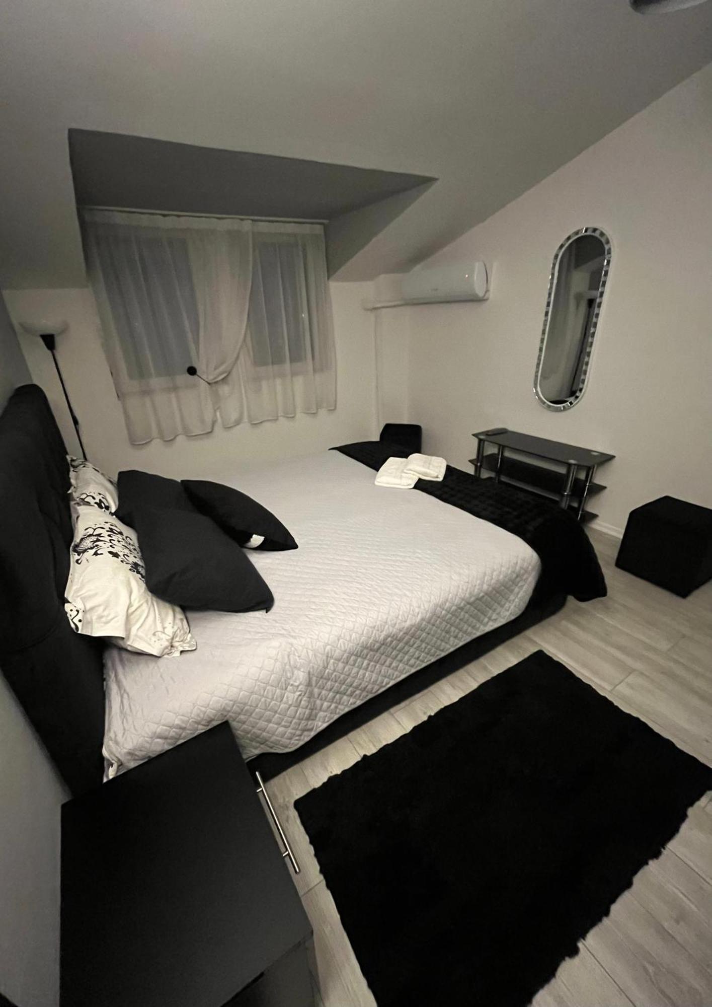 Apartamento Dostin's Loft 75 Ohrid